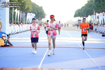 BINH DUONG NEW CITY HALF MARATHON 2024 - Ảnh #1762921