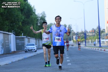 BINH DUONG NEW CITY HALF MARATHON 2024 - Ảnh #1775592