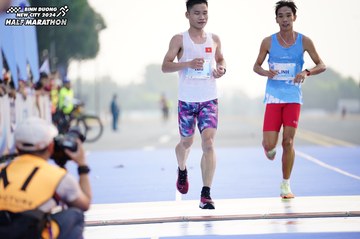 BINH DUONG NEW CITY HALF MARATHON 2024 - Ảnh #1774179
