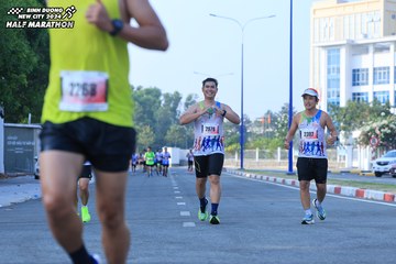 BINH DUONG NEW CITY HALF MARATHON 2024 - Ảnh #1766726