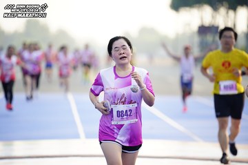 BINH DUONG NEW CITY HALF MARATHON 2024 - Ảnh #1761725