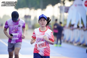 BINH DUONG NEW CITY HALF MARATHON 2024 - Ảnh #1762594