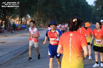 BINH DUONG NEW CITY HALF MARATHON 2024 - Ảnh #1774548