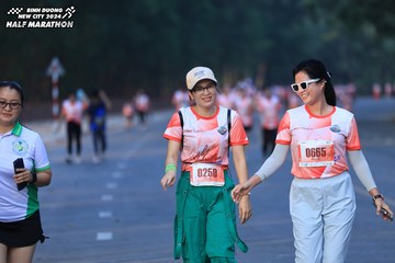 BINH DUONG NEW CITY HALF MARATHON 2024 - Ảnh #1773809