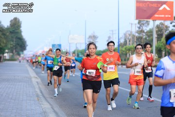 BINH DUONG NEW CITY HALF MARATHON 2024 - Ảnh #1774734