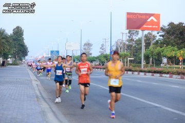 BINH DUONG NEW CITY HALF MARATHON 2024 - Ảnh #1773624