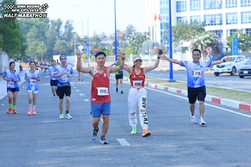 BINH DUONG NEW CITY HALF MARATHON 2024 - Ảnh #1769679