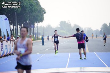 BINH DUONG NEW CITY HALF MARATHON 2024 - Ảnh #1772936