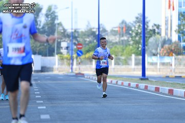 BINH DUONG NEW CITY HALF MARATHON 2024 - Ảnh #1768515