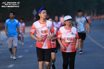 BINH DUONG NEW CITY HALF MARATHON 2024 - Ảnh #1774202