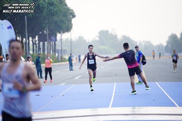 BINH DUONG NEW CITY HALF MARATHON 2024 - Ảnh #1772984