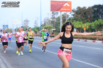 BINH DUONG NEW CITY HALF MARATHON 2024 - Ảnh #1774061