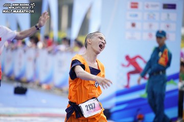 BINH DUONG NEW CITY HALF MARATHON 2024 - Ảnh #1767828