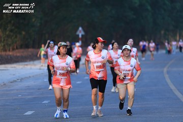 BINH DUONG NEW CITY HALF MARATHON 2024 - Ảnh #1773554