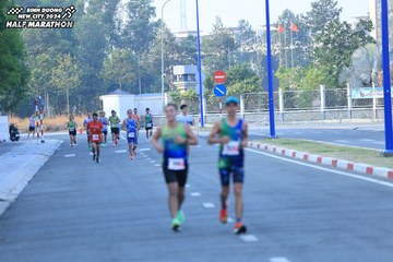 BINH DUONG NEW CITY HALF MARATHON 2024 - Ảnh #1774902