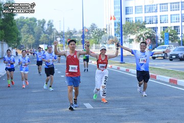 BINH DUONG NEW CITY HALF MARATHON 2024 - Ảnh #1769681