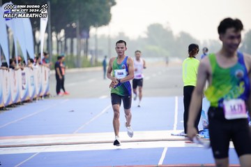 BINH DUONG NEW CITY HALF MARATHON 2024 - Ảnh #1773781