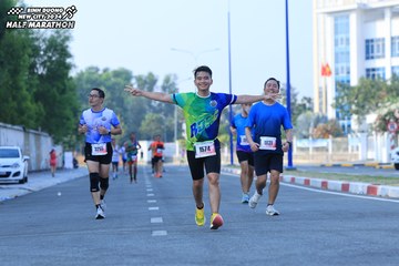 BINH DUONG NEW CITY HALF MARATHON 2024 - Ảnh #1765977