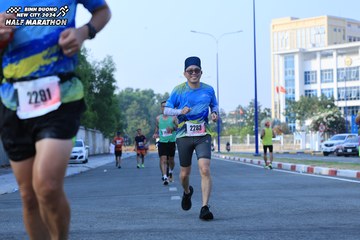 BINH DUONG NEW CITY HALF MARATHON 2024 - Ảnh #1765485