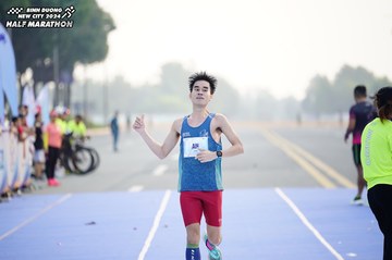 BINH DUONG NEW CITY HALF MARATHON 2024 - Ảnh #1774549