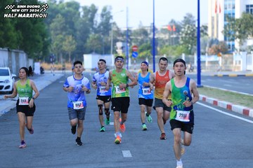 BINH DUONG NEW CITY HALF MARATHON 2024 - Ảnh #1774967