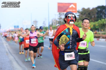 BINH DUONG NEW CITY HALF MARATHON 2024 - Ảnh #1774896