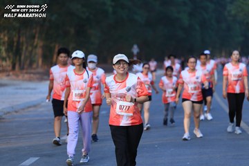 BINH DUONG NEW CITY HALF MARATHON 2024 - Ảnh #1773407