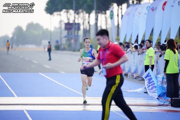 BINH DUONG NEW CITY HALF MARATHON 2024 - Ảnh #1773303