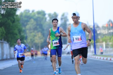 BINH DUONG NEW CITY HALF MARATHON 2024 - Ảnh #1775977