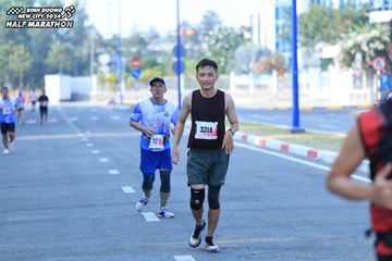 BINH DUONG NEW CITY HALF MARATHON 2024 - Ảnh #1770031