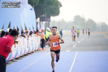 BINH DUONG NEW CITY HALF MARATHON 2024 - Ảnh #1774689