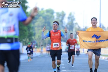 BINH DUONG NEW CITY HALF MARATHON 2024 - Ảnh #1767368