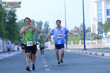 BINH DUONG NEW CITY HALF MARATHON 2024 - Ảnh #1768251