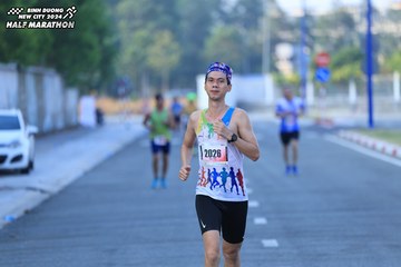BINH DUONG NEW CITY HALF MARATHON 2024 - Ảnh #1775098