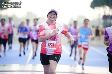 BINH DUONG NEW CITY HALF MARATHON 2024 - Ảnh #1763260