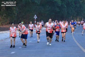 BINH DUONG NEW CITY HALF MARATHON 2024 - Ảnh #1772993