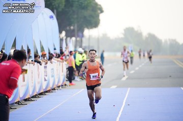 BINH DUONG NEW CITY HALF MARATHON 2024 - Ảnh #1774657