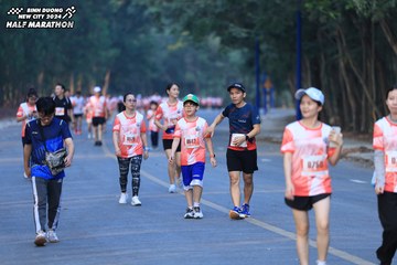 BINH DUONG NEW CITY HALF MARATHON 2024 - Ảnh #1773831