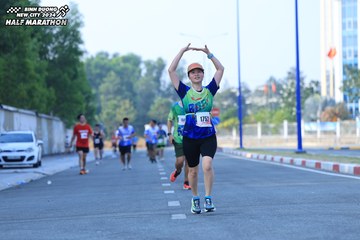 BINH DUONG NEW CITY HALF MARATHON 2024 - Ảnh #1766831