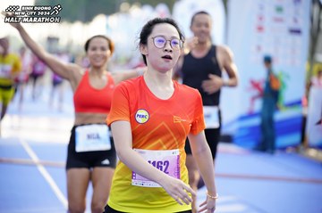 BINH DUONG NEW CITY HALF MARATHON 2024 - Ảnh #1763060