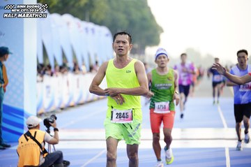 BINH DUONG NEW CITY HALF MARATHON 2024 - Ảnh #1761368