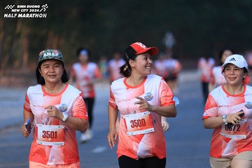 BINH DUONG NEW CITY HALF MARATHON 2024 - Ảnh #1773561