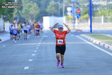 BINH DUONG NEW CITY HALF MARATHON 2024 - Ảnh #1768939