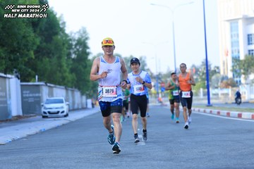 BINH DUONG NEW CITY HALF MARATHON 2024 - Ảnh #1775503