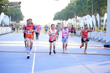 BINH DUONG NEW CITY HALF MARATHON 2024 - Ảnh #1762291