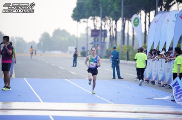 BINH DUONG NEW CITY HALF MARATHON 2024 - Ảnh #1773233