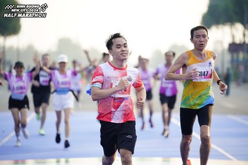 BINH DUONG NEW CITY HALF MARATHON 2024 - Ảnh #1761335