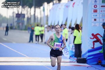 BINH DUONG NEW CITY HALF MARATHON 2024 - Ảnh #1773351