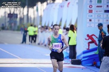 BINH DUONG NEW CITY HALF MARATHON 2024 - Ảnh #1773366