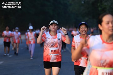 BINH DUONG NEW CITY HALF MARATHON 2024 - Ảnh #1773388